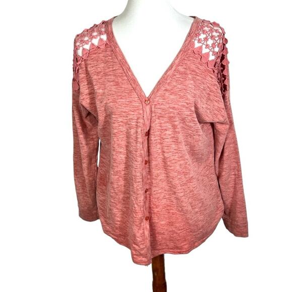 Venus Rose V Neck Crochet Lace Shoulder Button Down Cardigan Size M - Picture 3 of 6